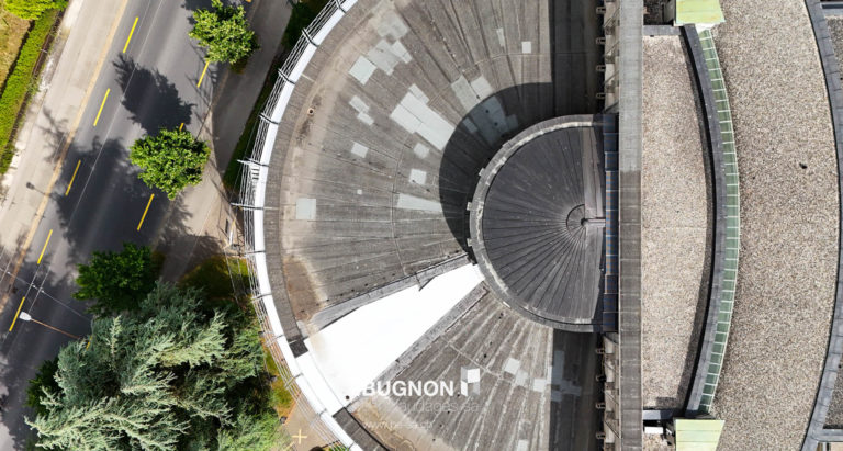 L'Aula Magna vue aérienne sur le toit